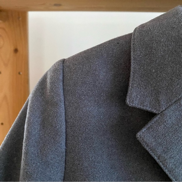 Janie and Jack Gray Blazer With Elbow Patches - Picture 9 of 14